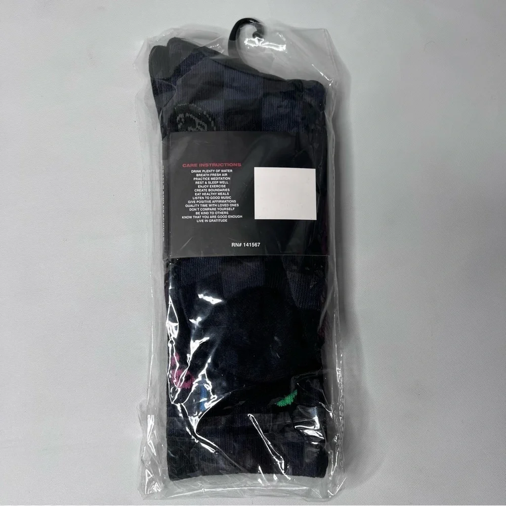 PETALS and Peacocks SMILE MORE Checkered Crew Socks Black Gray NWT